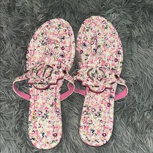 crown & ivy Pink Floral Sandals